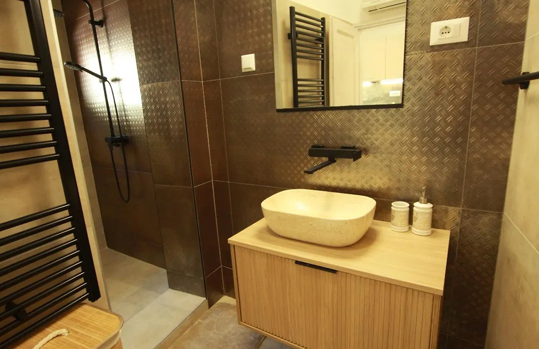 Apartman Lucky-1