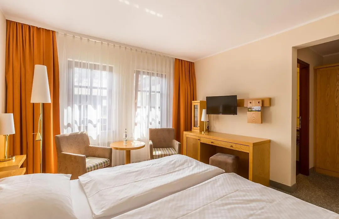 Ringhotel Warnemuender Hof-1