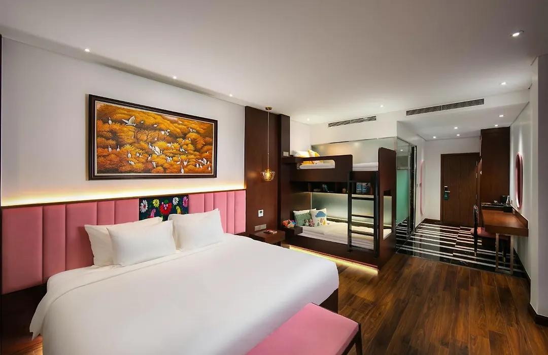 Aurora Central Hotel-1