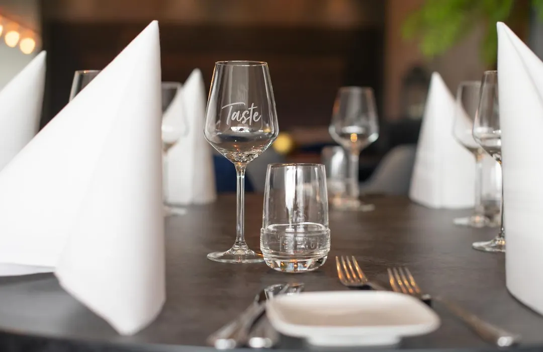 Churchill Hotel Terneuzen-1