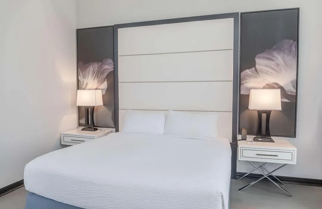 Tryp By Wyndham Savannah-1