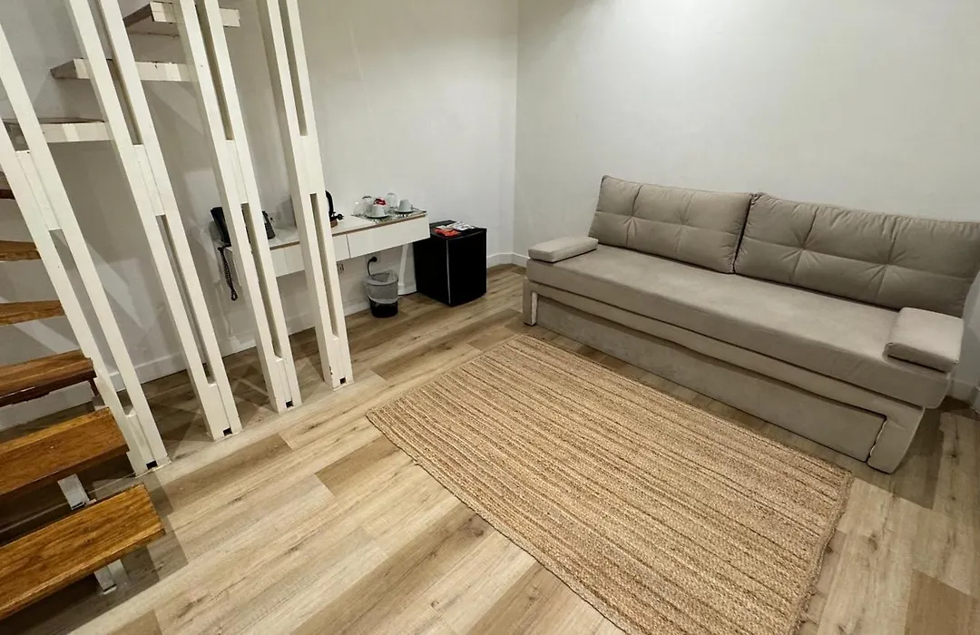 Gardi Hotel & Suites-1