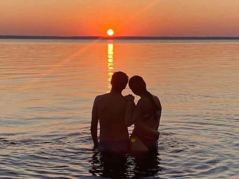 The King Place, Is A Room In A Private House, Close To Ctrain And Spruce Meadows Equestrian-1