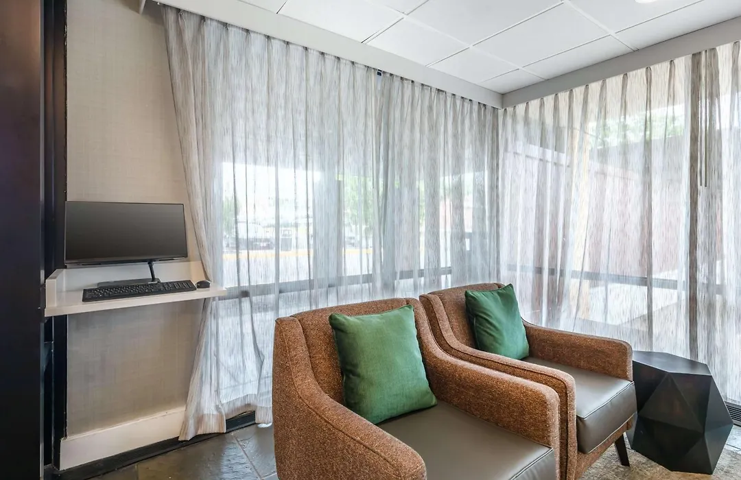 Best Western Plus Laurel-1