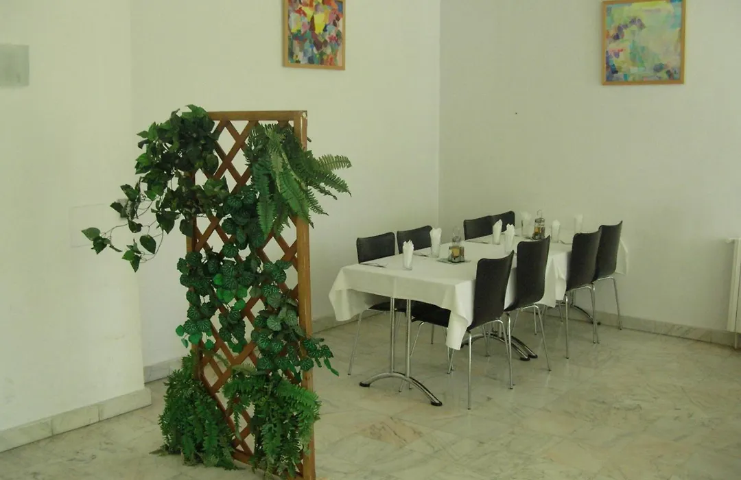 Federatia Romana De Scrima - Hotel Floreta De Aur-1