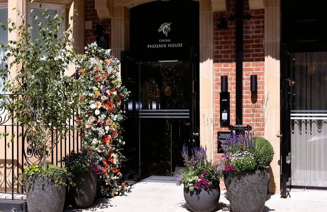 Cheval Phoenix House At Sloane Square-1