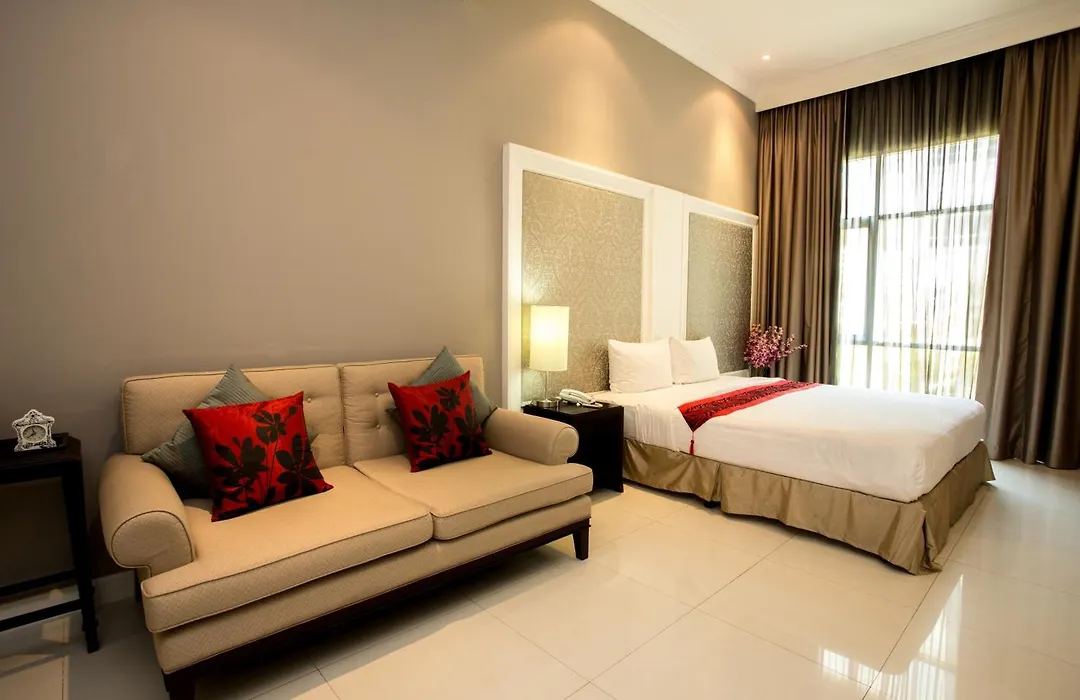 Hope Land Hotel 46/1-1