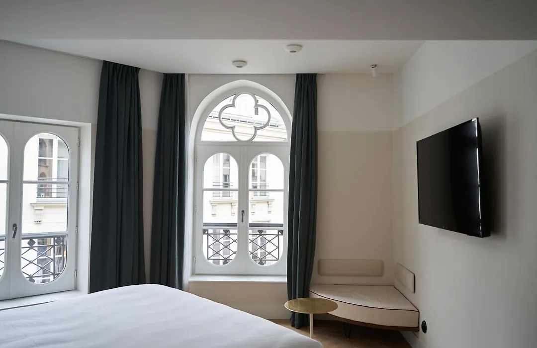 Hotel Du Sentier-1