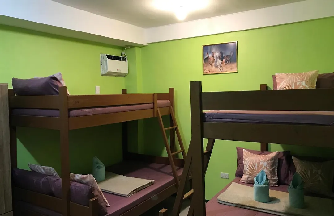 Elmo'S Place-1