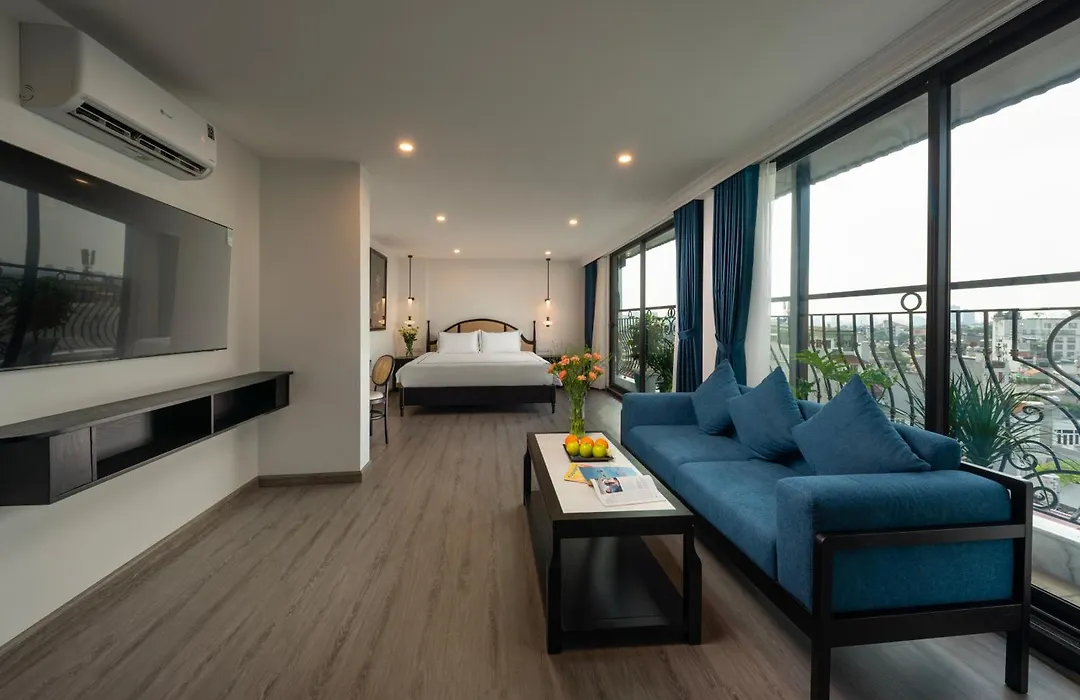 Sq Hang Gai Hotel & Spa-1