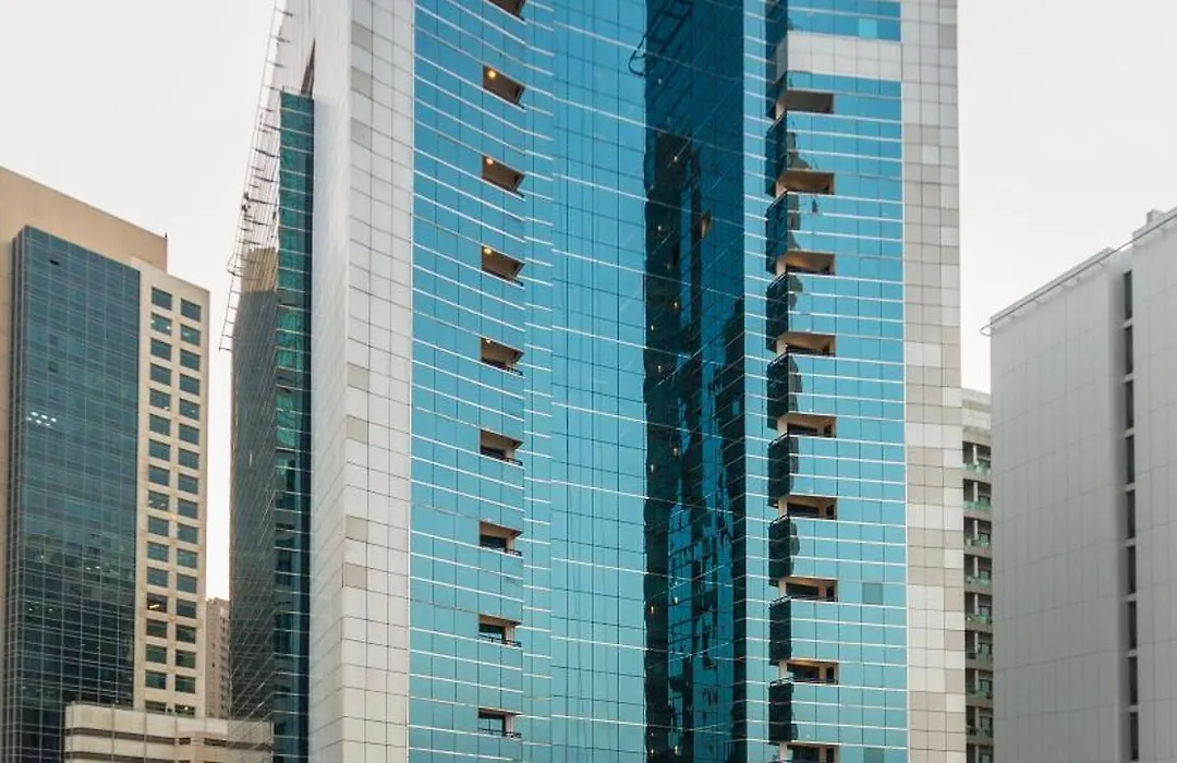 Golden Tulip Media Hotel-1