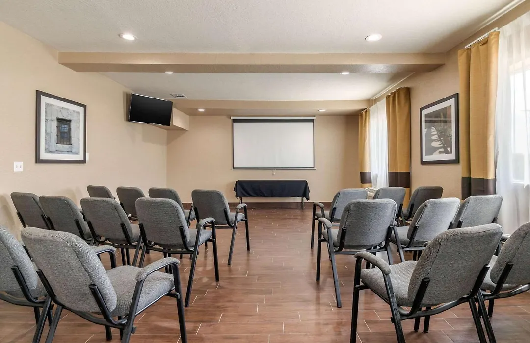 Comfort Suites San Antonio Airport North-1