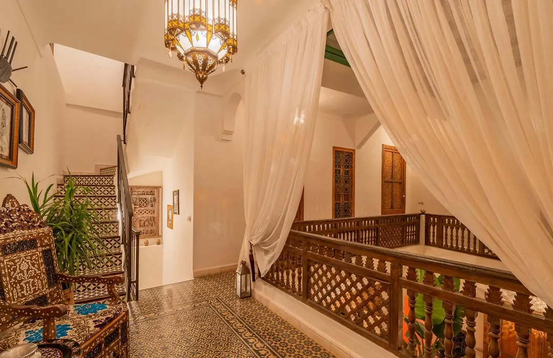 Riad Yamina52-1