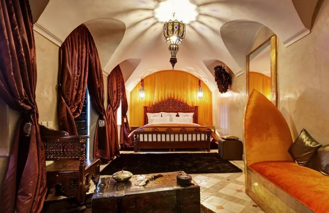 Riad Wow-1