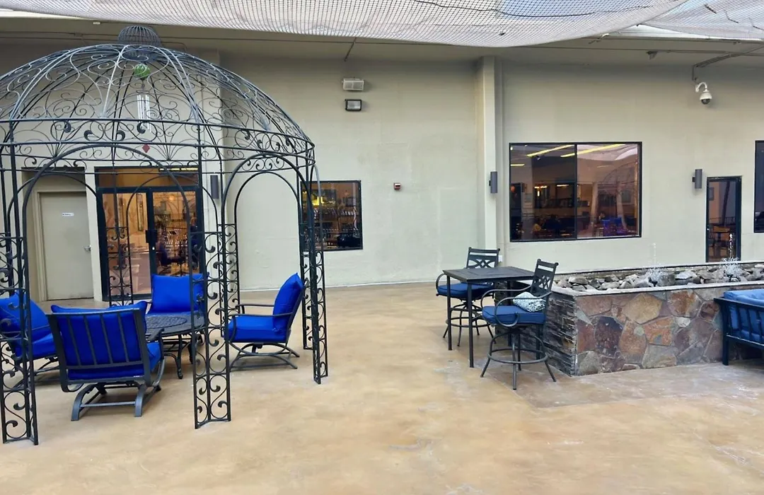 Jockey Resort Suites Center Strip-1