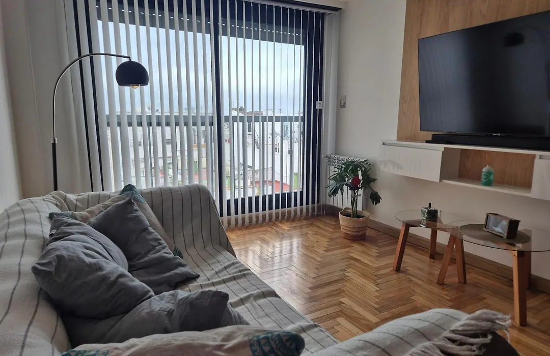 Moderno Y Acogedor I-1