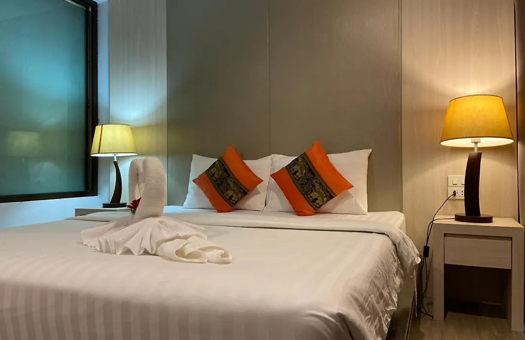 A Plus Deluxe Hotel-1