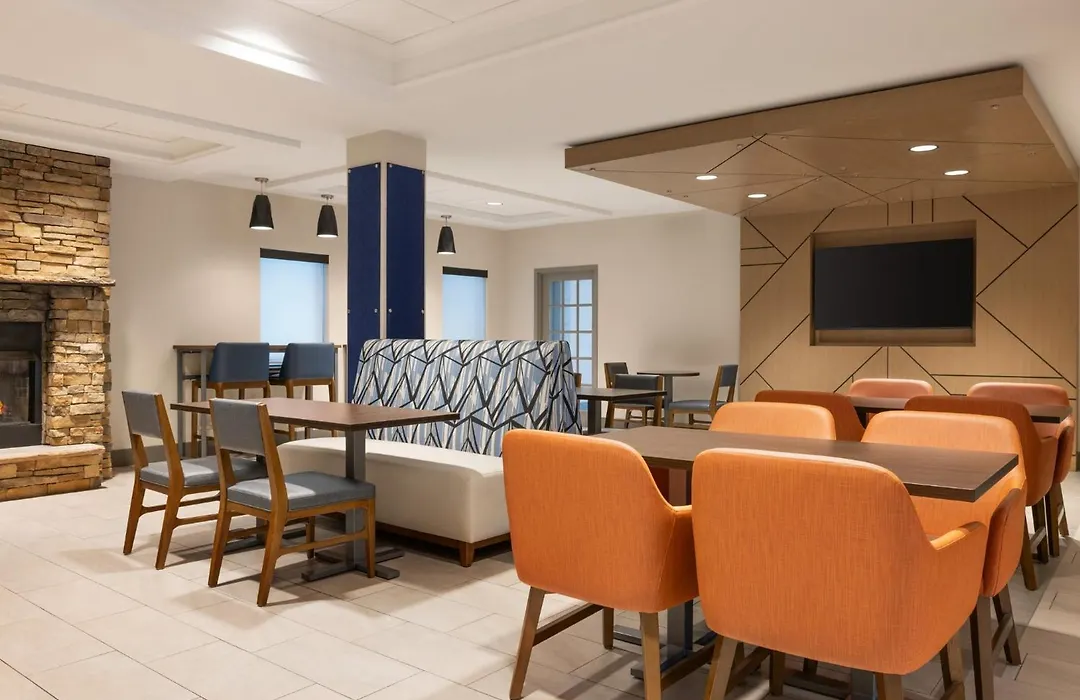 Holiday Inn Express Hotel & Suites Hagerstown By Ihg-1