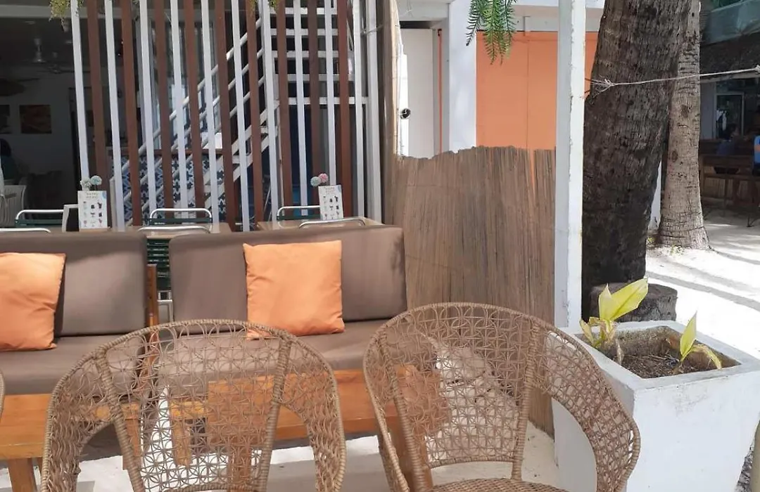 Bluewaves Beach House-1