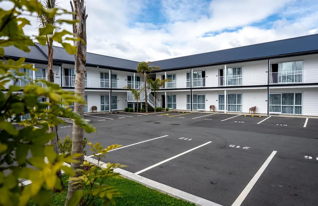 Newina Rotorua-1