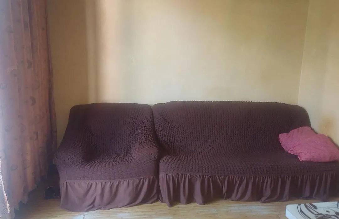 House Romani-1