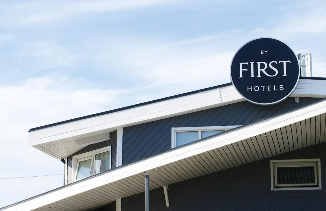 Hotel E-10 By First-1