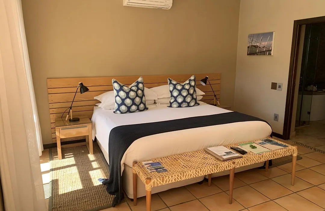 Abalone Guest Lodge-1