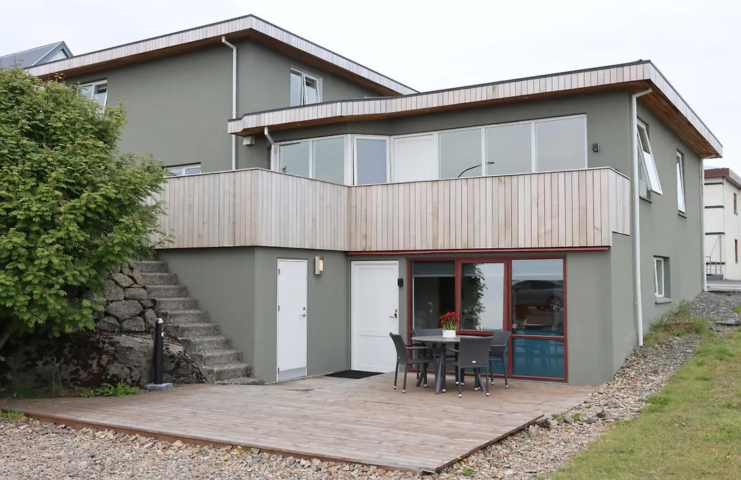 Guesthouse Dyngja-1