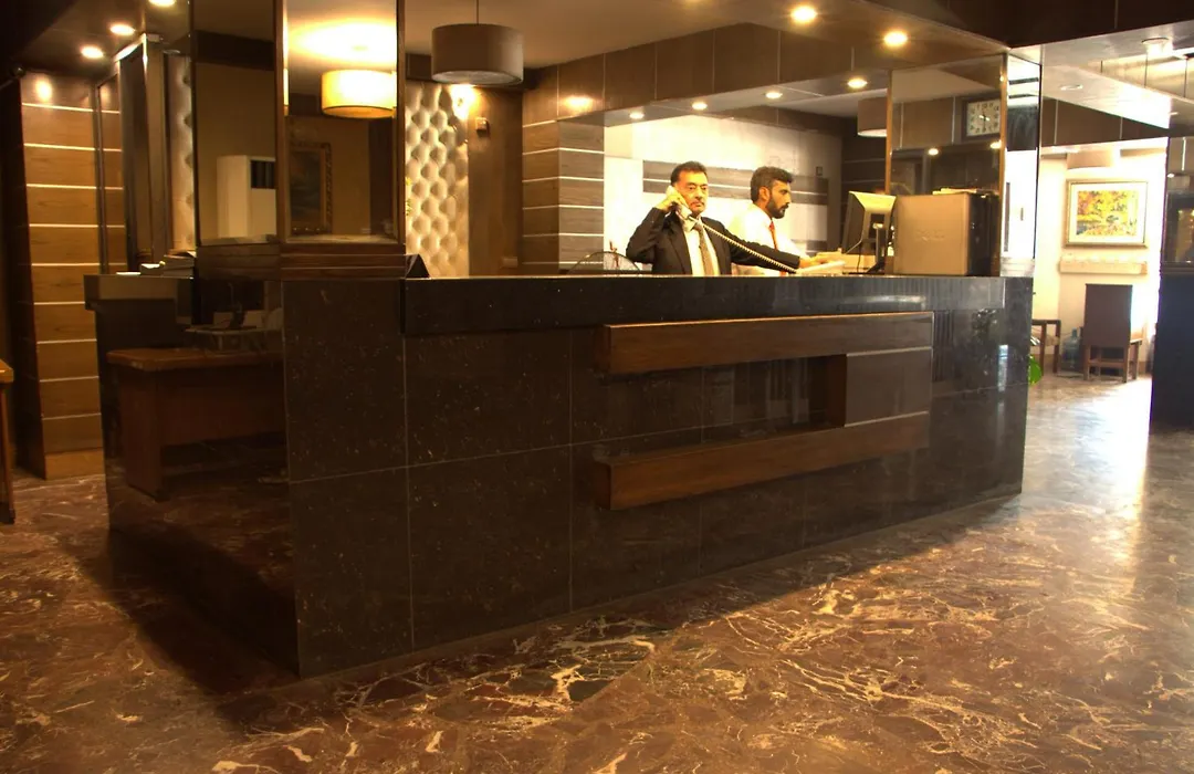 Hotel Sarawan-1