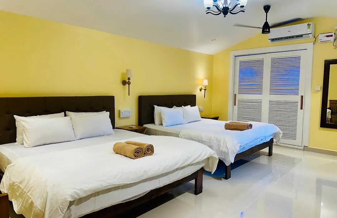 Cocos Beach Resort-1