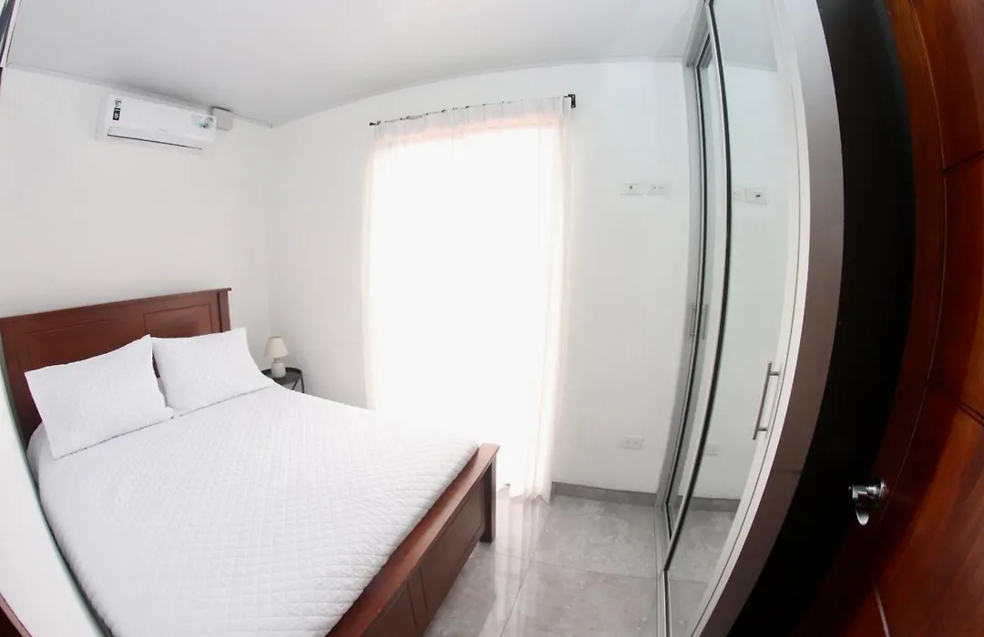 Airport Sjo Residence Cars4Rent "Edward & Familia Inn"-1