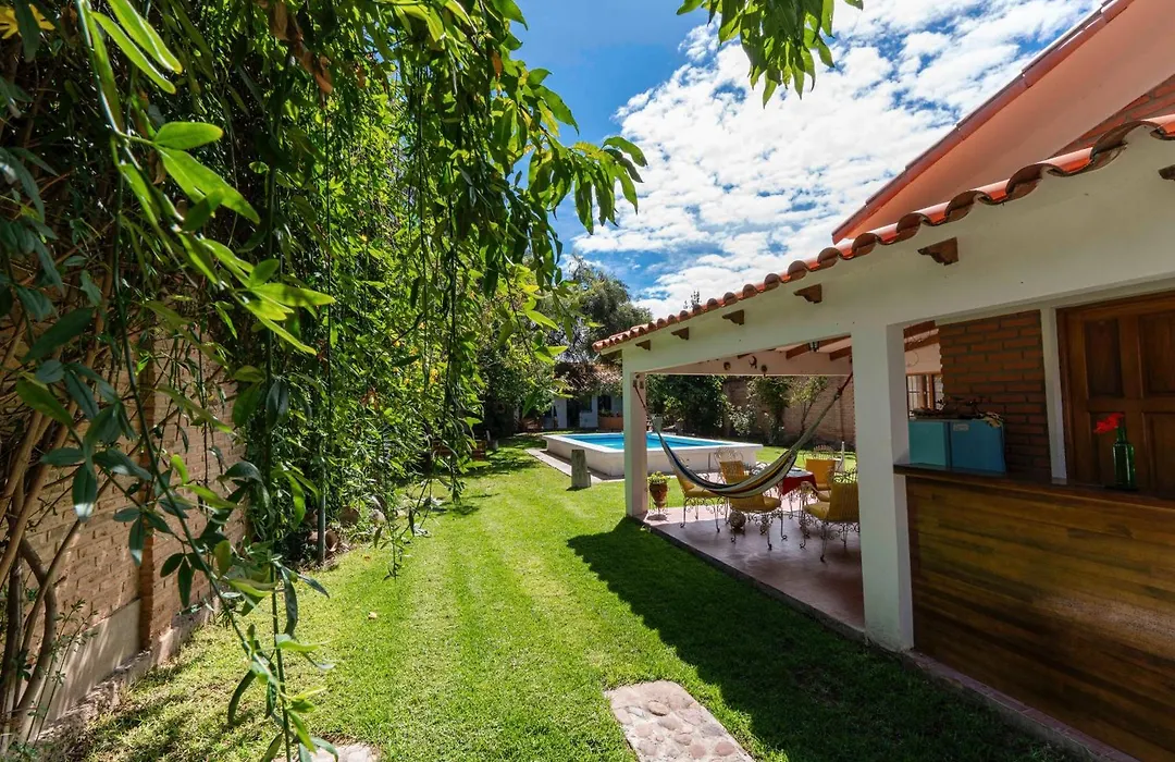 Villa - Casa De Campo En Yotala-1