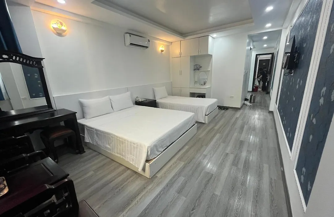 The Queen Hotel & Spa 2-1