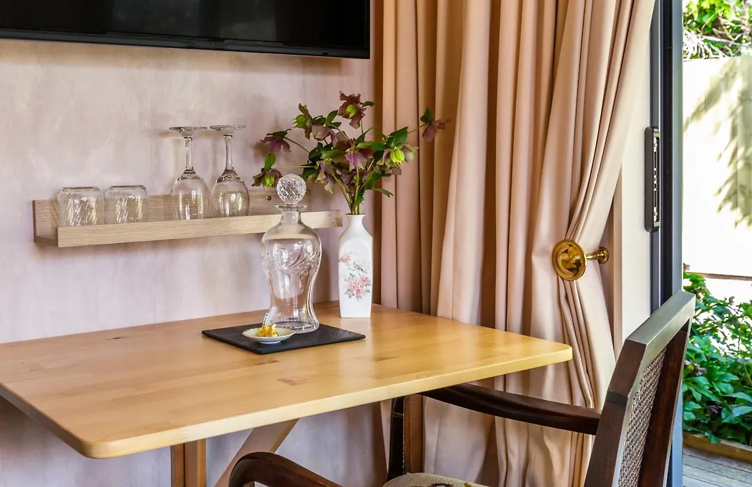 Olive Rabbit - Boutique Bed & Breakfast-1