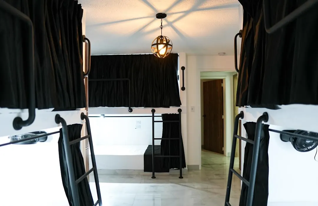 Qantic Lodging-1