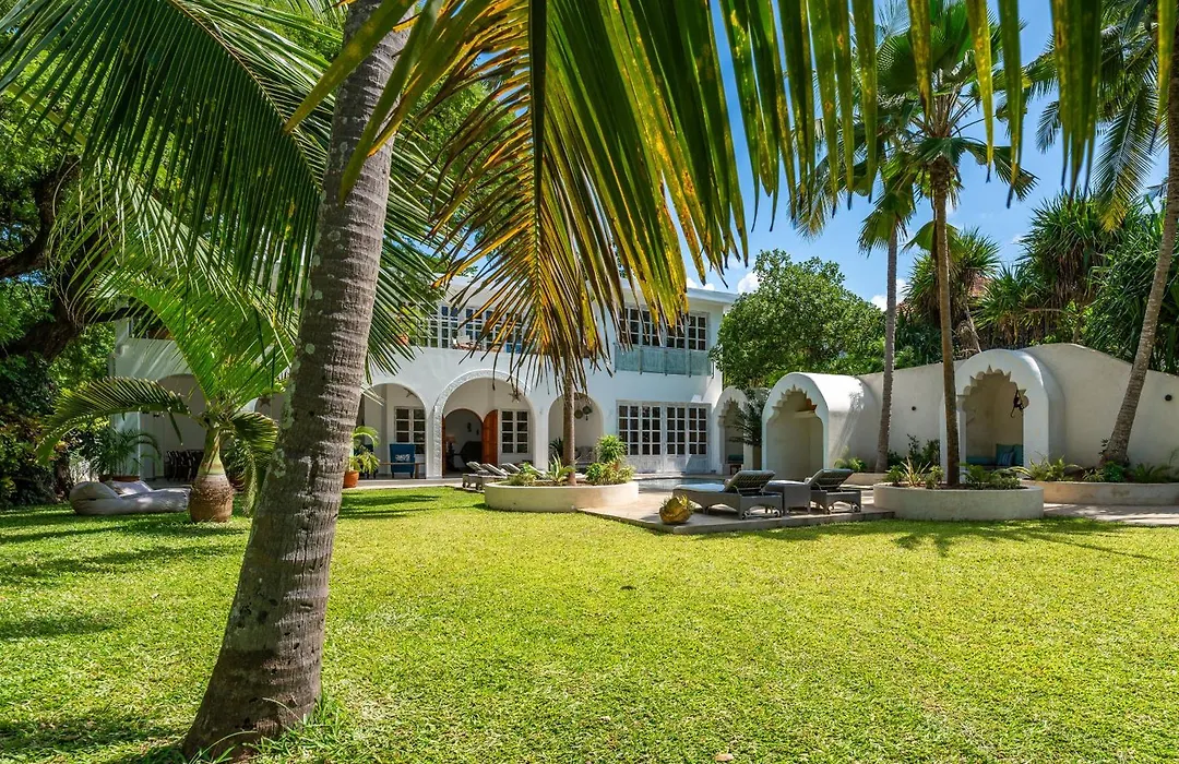 Nomad Beach Resort-1