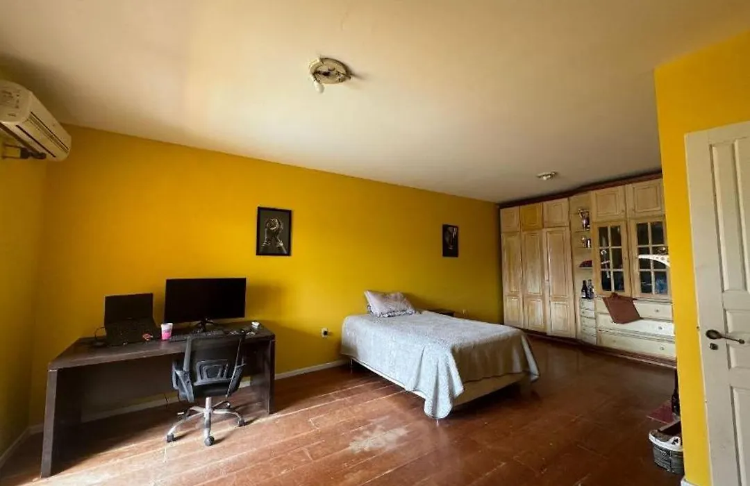 Hostel Madagascar-1