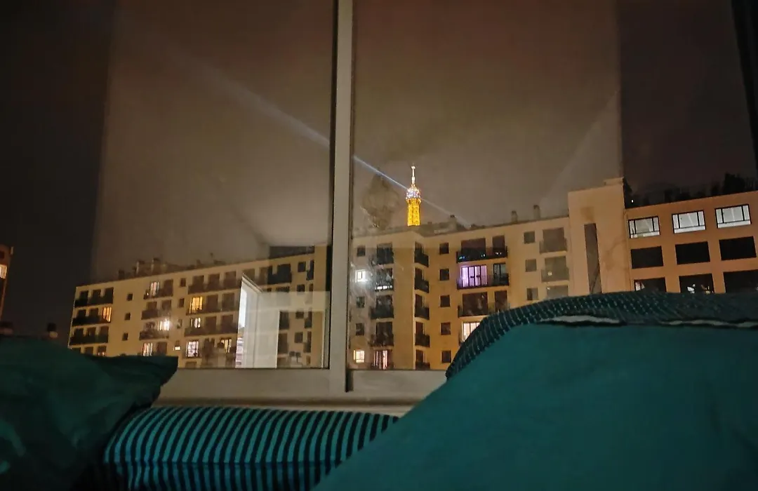 Eiffel Tower Spacious 2-Bedroom, 2-Bathroom Quiet Apartment, Elegant And Peaceful-1