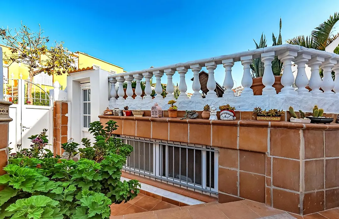 Apartment On Torviscas-1