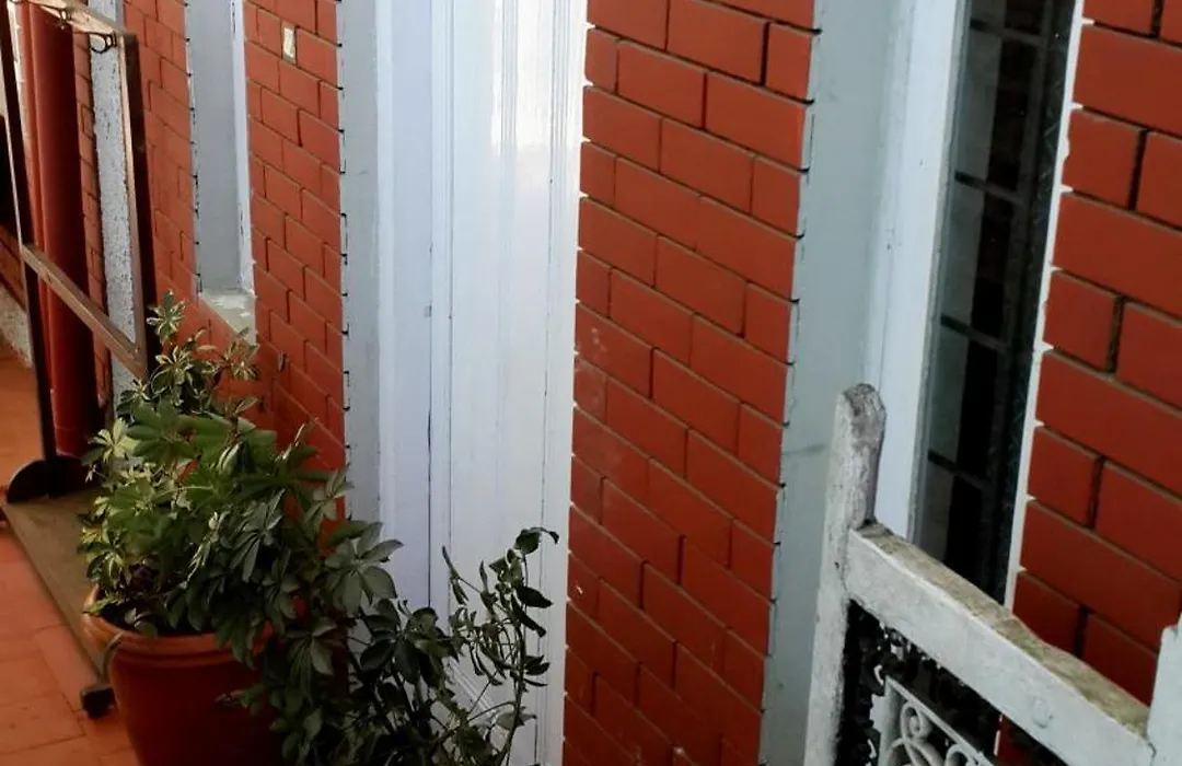 The Red House-1