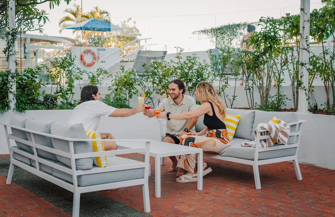 Alivio Hotel Cairns-1