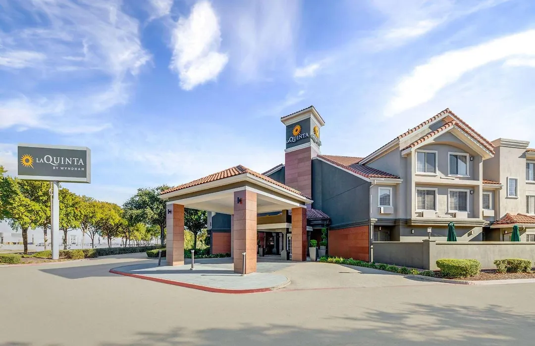 La Quinta By Wyndham Dallas Dfw Airport North-1