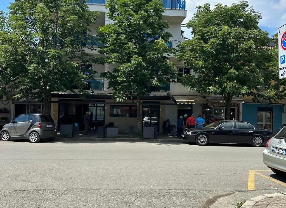 Hotel Milano-1