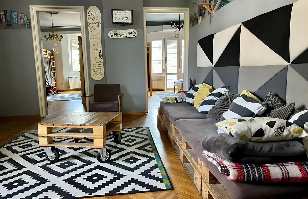 Nomad Hostel-1