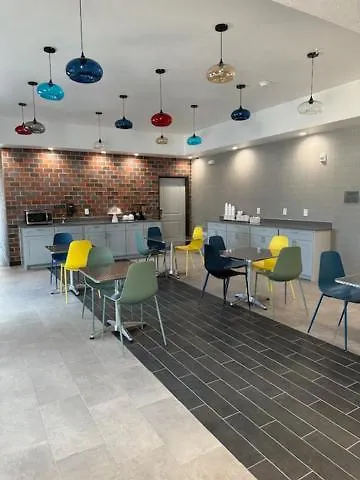 M&M Inn And Suites-1