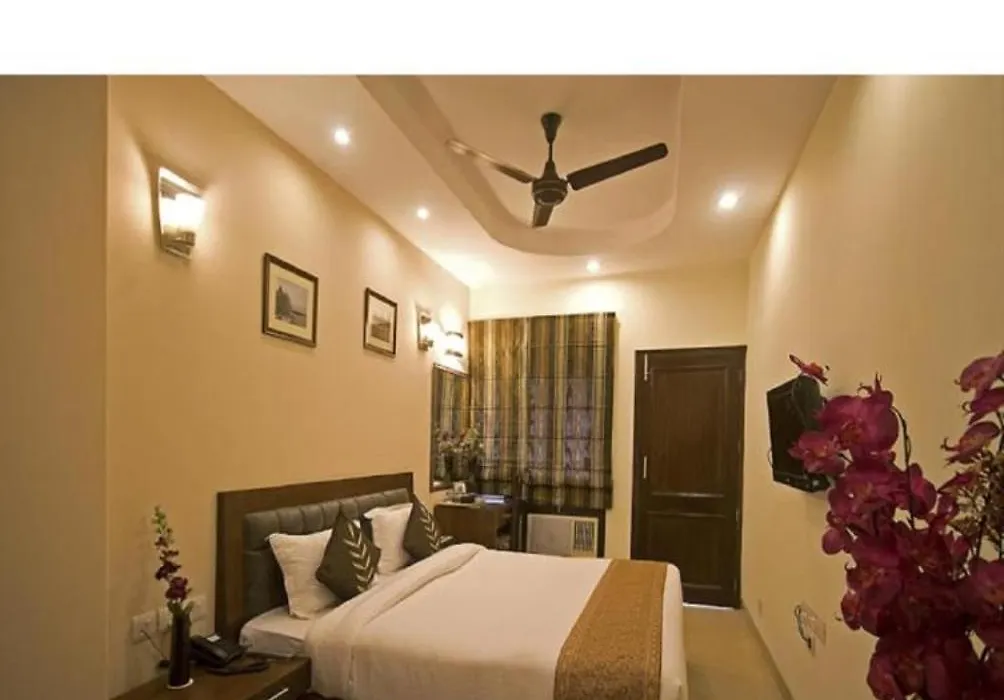 Hotel Deep Residency-1