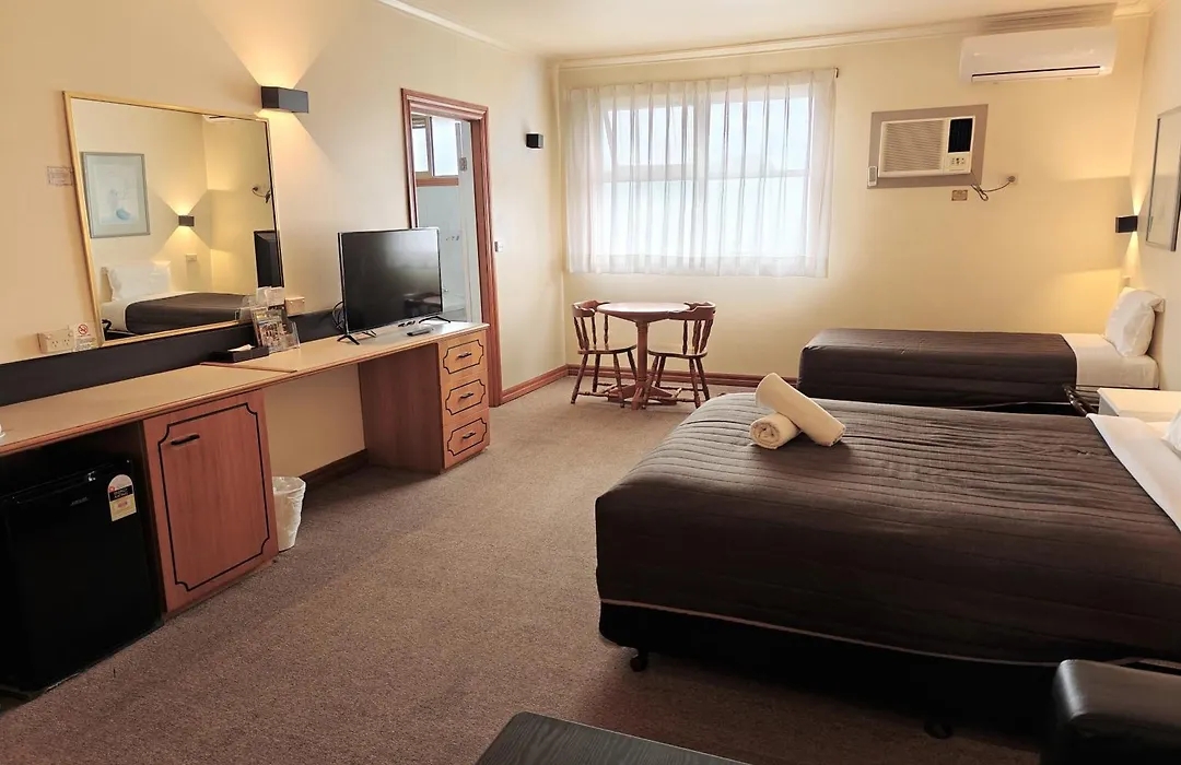 St Georges Motor Inn-1