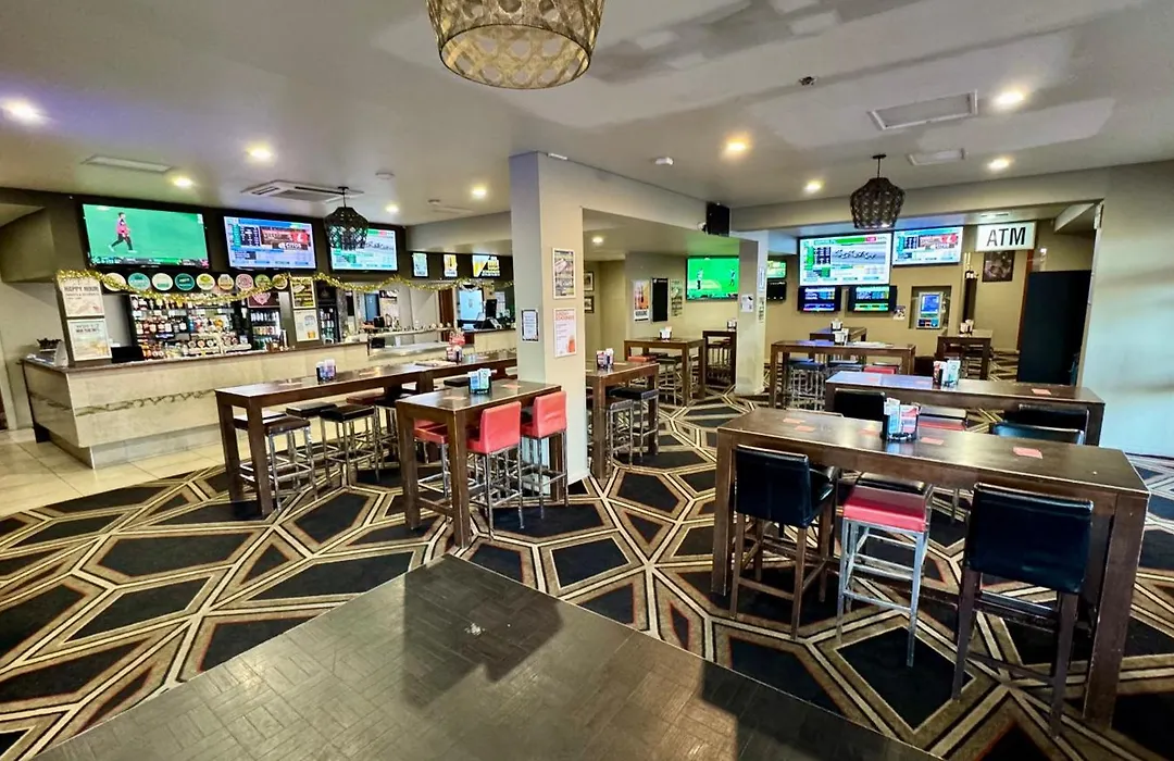 Castlereagh Hotel-1