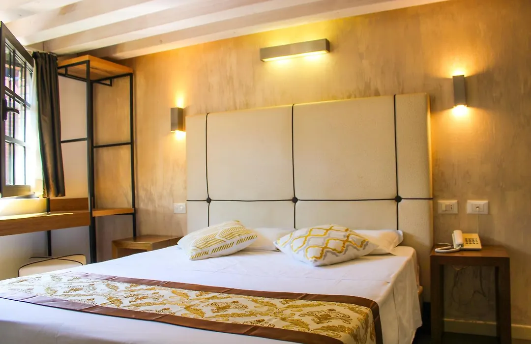 Al Canal Regio - Guest House-1