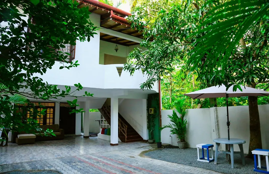 Eden Villa Hikkaduwa-1